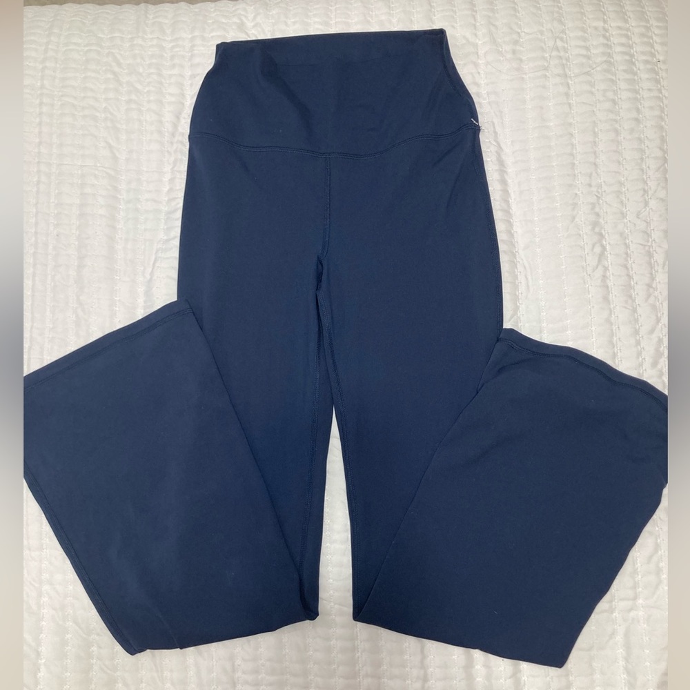 Women’s Navy Blue straight leg leggings